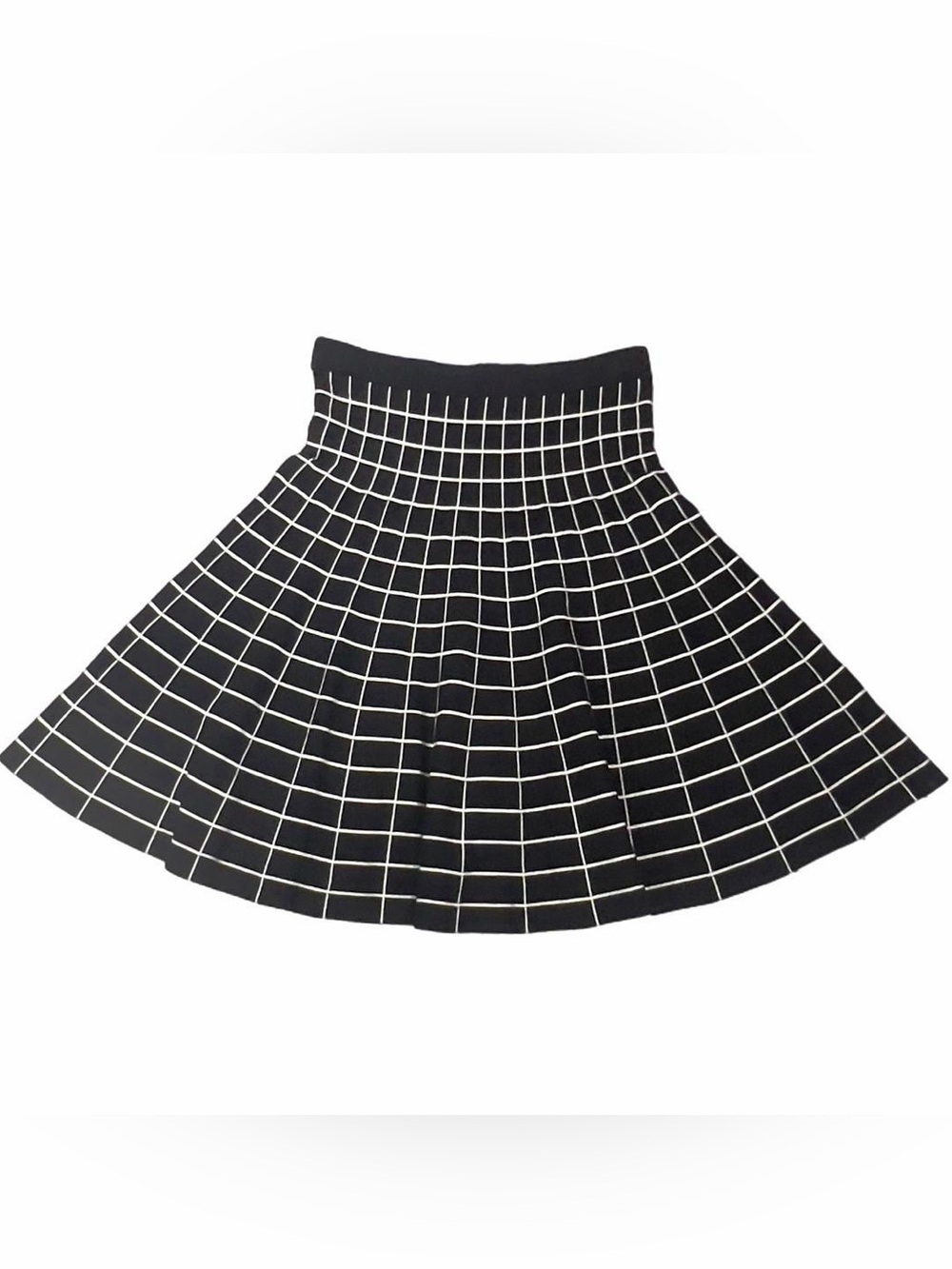 EUC Chelsea & Theodore Knit Skater Skirt